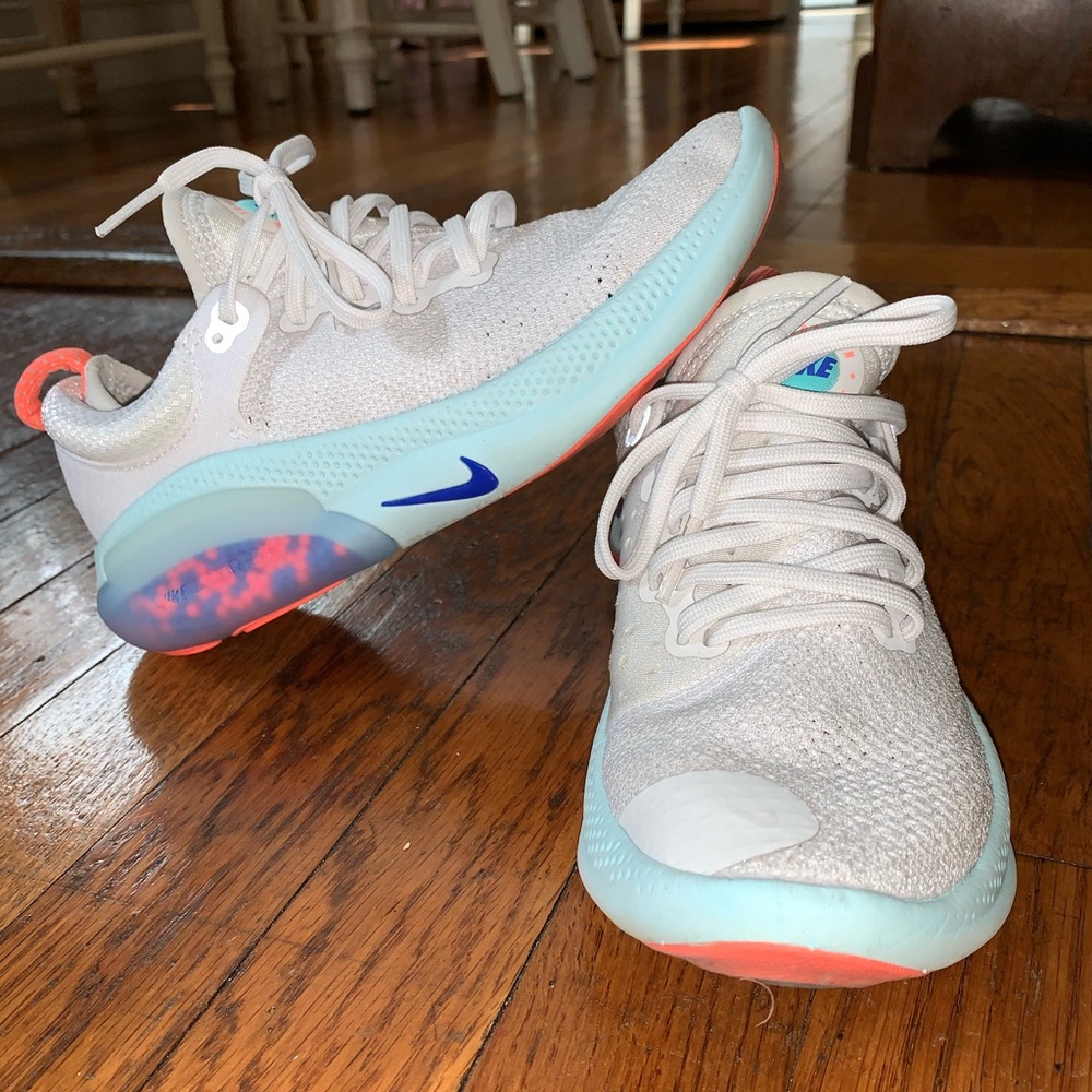 Nike Joyride Run Flyknit sneakers
